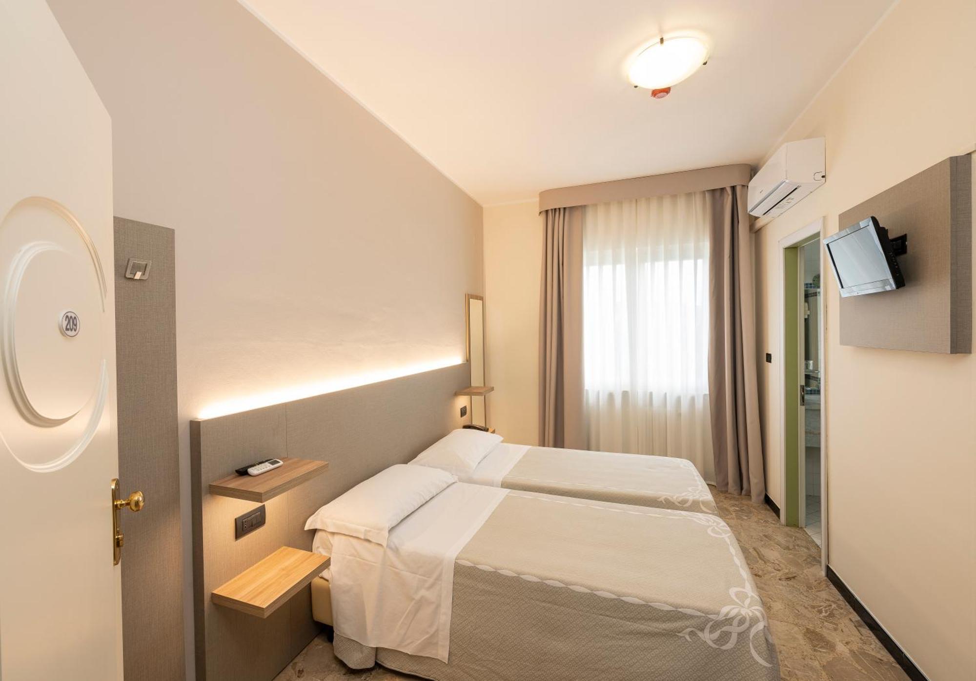 Hotel La Rotonda Cepagatti Dış mekan fotoğraf