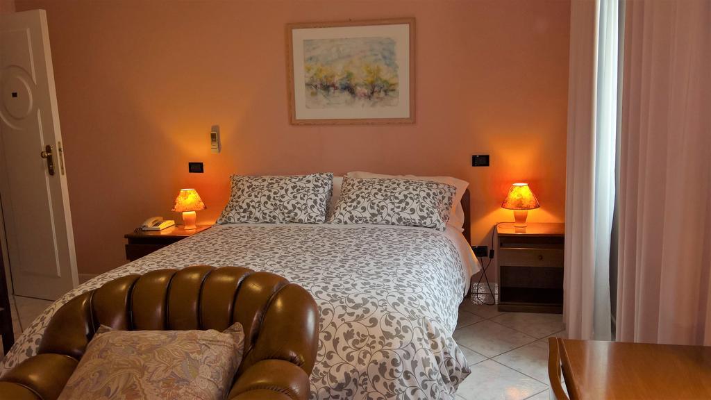 Hotel La Rotonda Cepagatti Dış mekan fotoğraf
